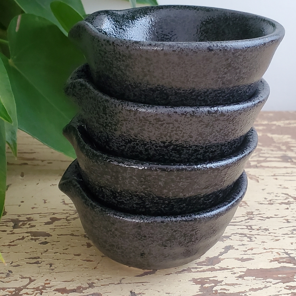 World Market Set Of 4 Black Small Bowls Sauce Dipping Bowls Tasting Bowls - Picture 2 of 6